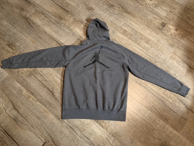 nike basketball zip up hoodie