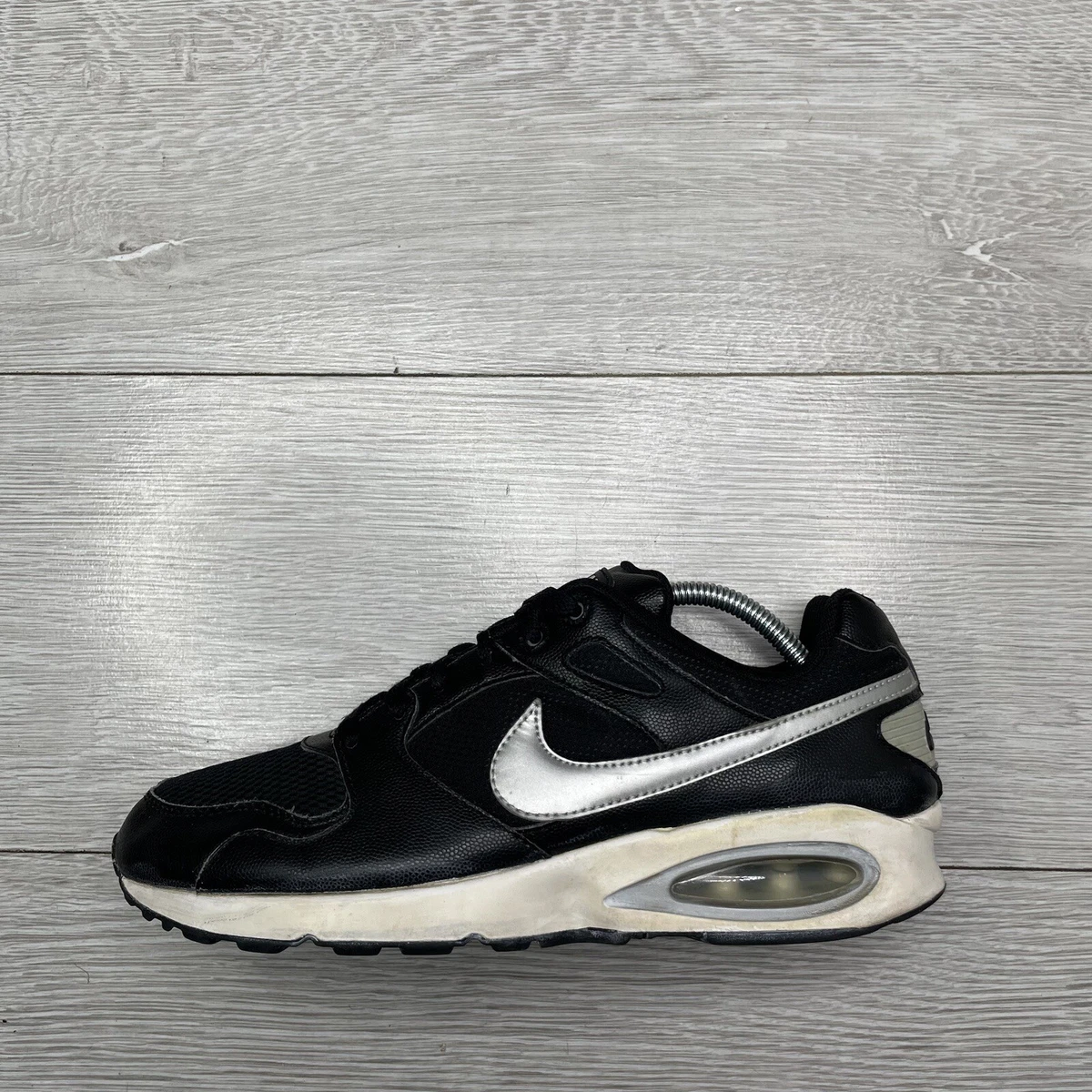 Uk shoe size hotsell to us nike