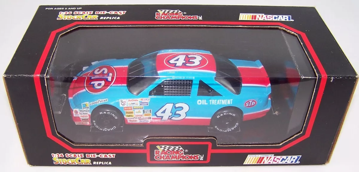 Richard petty racing champions diecast car top