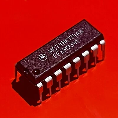 [2x] MC74HC174AN Motorola Hex D-Type Flip-Flop Common Clock and Reset PDIP-16 - Bild 1 von 4