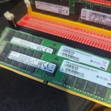 PC4-19200 (DDR4-2400) Bus Speed Server RAM 32 GB Capacity per