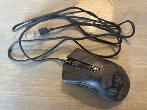 Razer Deathadder V2 Wired Gaming Mouse RZ01-03210 - Used - Homerun Bundle