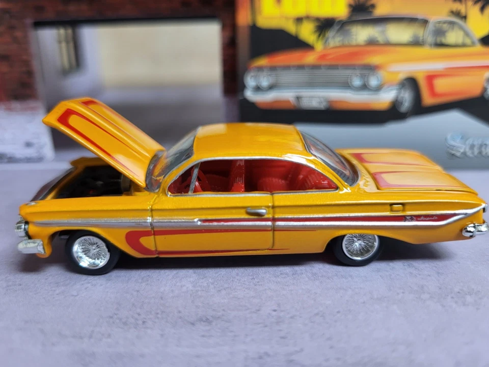 JOHNNY LIGHTNING 1:64 JLSP406A 1961 CHEVROLET IMPALA SS 409 (SCRAPIN') YELLOW - Image 2 of 3