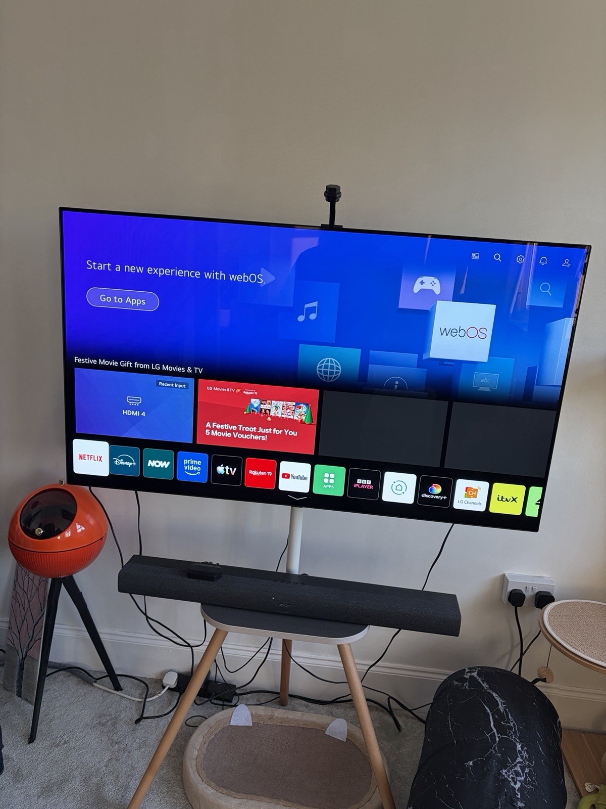 LG OLED55C14LB 55" OLED 4K Smart TV - Meteor Titan