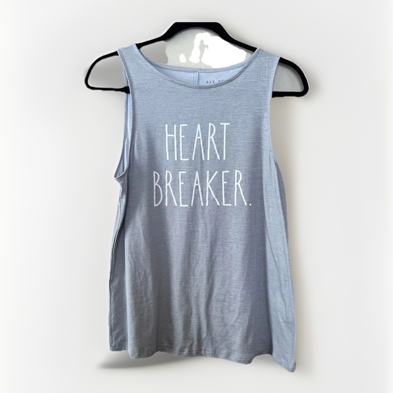 Rae Dunn Tank Top Women S Heartbreaker Athleisure Graphic Gray Wide Strap EUC