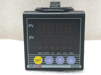 PAN-GLOBE e904-102-030-000-1 DIGITAL TEMPERATURE CONTROLLER 24VAC/DC 400°C MAX.