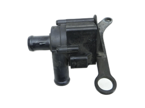 Umwelzpumpe Heizung Pumpe für Audi A5 8T 07-12 TDI 2,7 140KW 059121012A