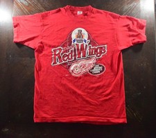 Red Wings '95 Vintage Fruit of the Loom Single Stitch Tee ***Made in USA***
