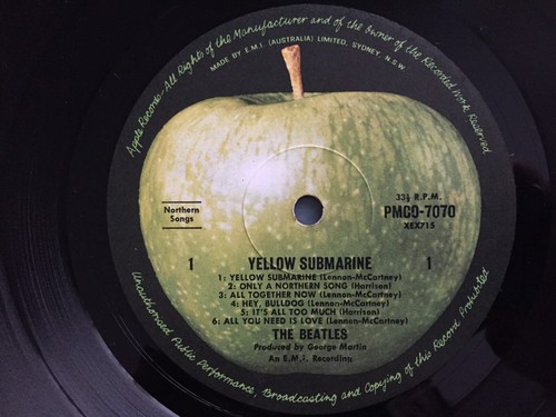 BEATLES. YELLOW SUBMARINE. 1969 MONO AUST PRESSING - Picture 2 of 9
