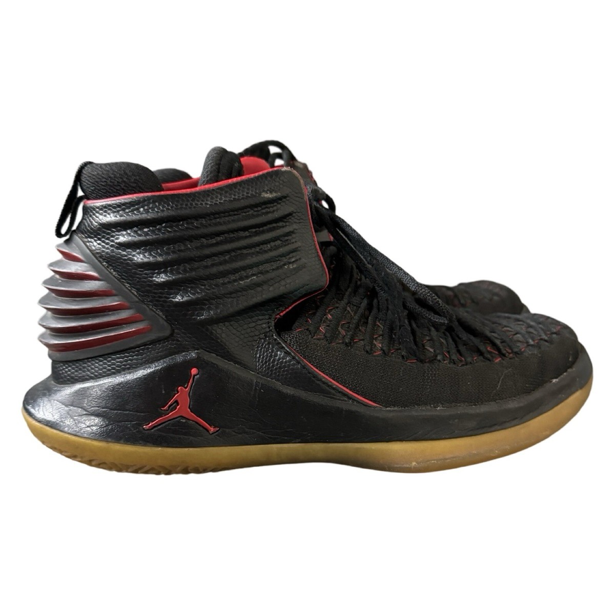 Nike Air Jordan 32 Sneakers Youth US 5.5Y Black Red BANNED Nike Air Jordan 32 Sneakers Youth US 5.5Y Black Red BANNED