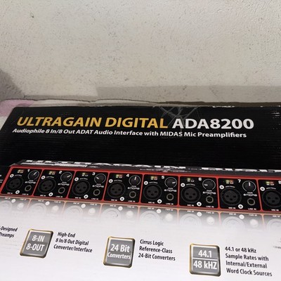 Behringer ADA8200 8-channel Microphone Preamp