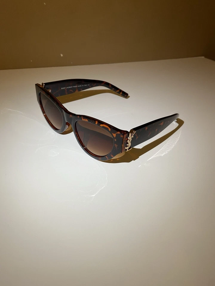 GAFAS DE SOL YSL UNISEX  Foto 2 de 4