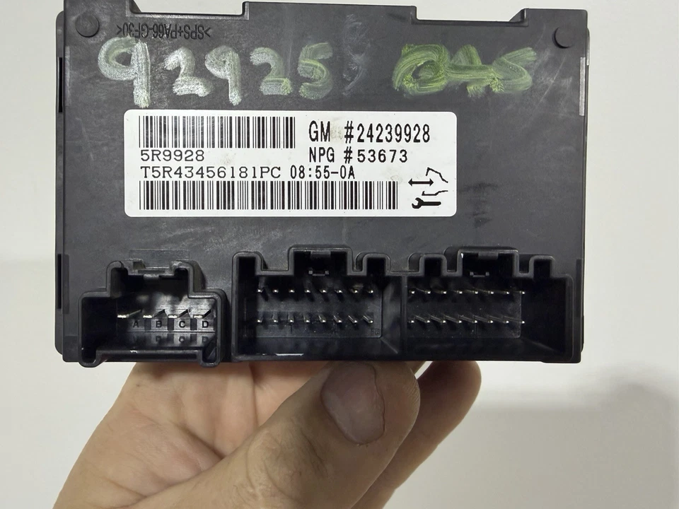 GMC Suburban Yukon Tahoe 2007-2014 módulo de control de caja de transferencia 24239928 ¡OEM! Foto 3 de 4