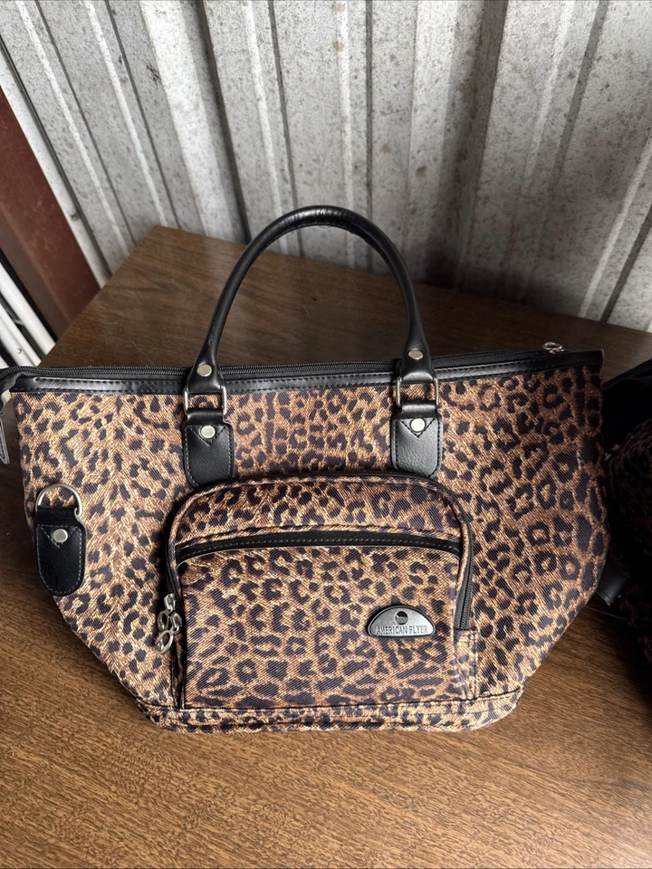 American Flyer Travel Carry On Rolling Bag Animal Print Other Matching Purse - Image 2 of 4