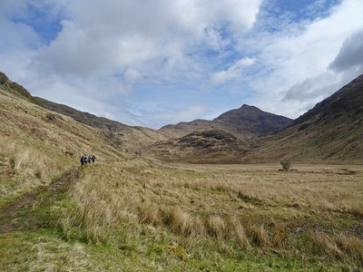Photo 6x4 Gleann an Dubh-Lochain Creag nan Seilcheag Just past the Loch a c2017