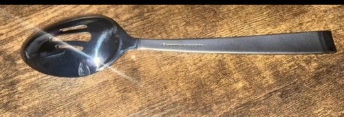 Oneida Community FROST - SLOTTED SPOON 18/ 8 Stainless NEW Silverware - Picture 3 of 3
