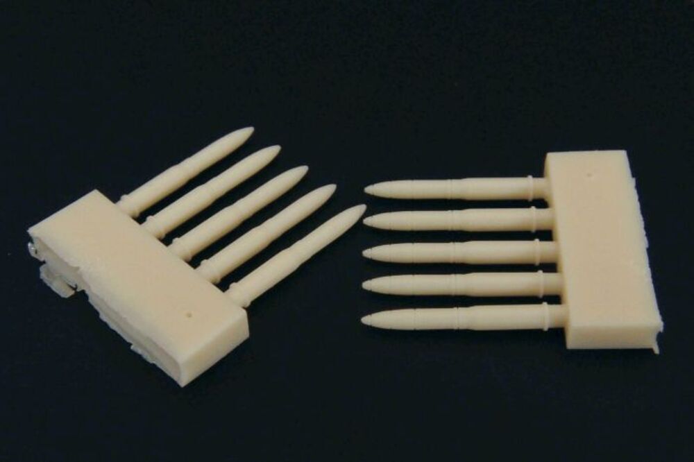 Hauler Models HLX48093 - 1:48 Ammo For M4 Sherman - Accessories