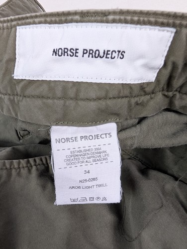 NORSE PROJECTS Aros leichte armeegrüne Twill-Chinohose vorne flach Größe 34 x 30 - Bild 5 von 6