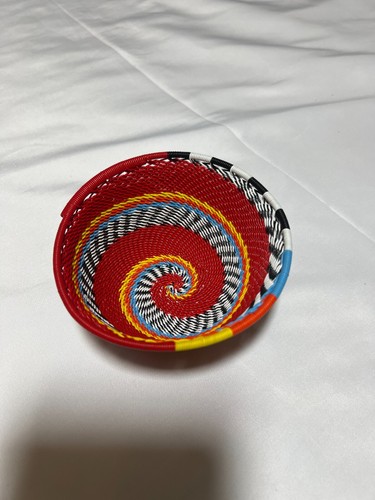 Small hand-weave South African wire basket 5" X 2.5" African Art Deco - Picture 3 of 10