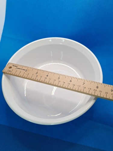 Vintage Corning Ware F-1-B 2.5 Liter Casserole Dish Red Apple Pattern - Picture 2 of 6