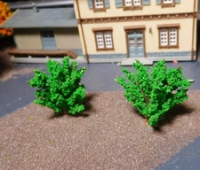 10 Medium Green Bushes, Shrubs, 40 mm High