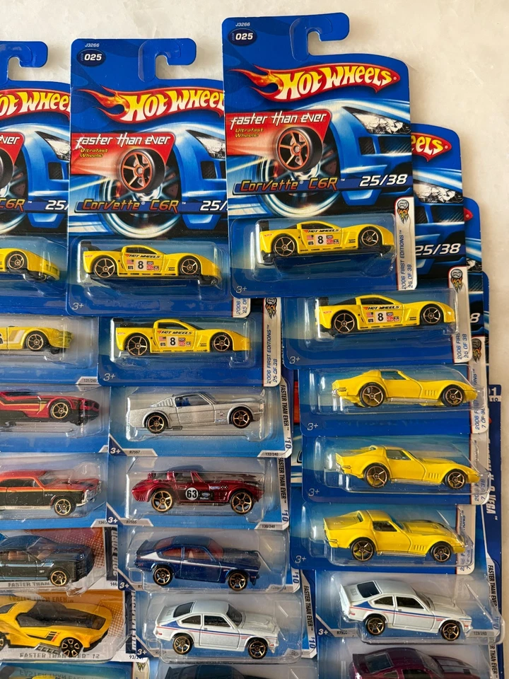Hot Wheels Lote 31x Más Rápido Que Nunca Corvette C6R / Triumph / 69 Corvette G58 Foto 4 de 4
