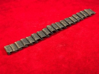 RARE INDIAN WARS ERA CA 1870 LEATHER LOOPS KINGS CARTRIDGE BOX / BANNERMAN
