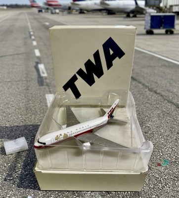 TWA Trans World Airlines Boeing 767-300 Diecast Model 1:200 w Box 1996