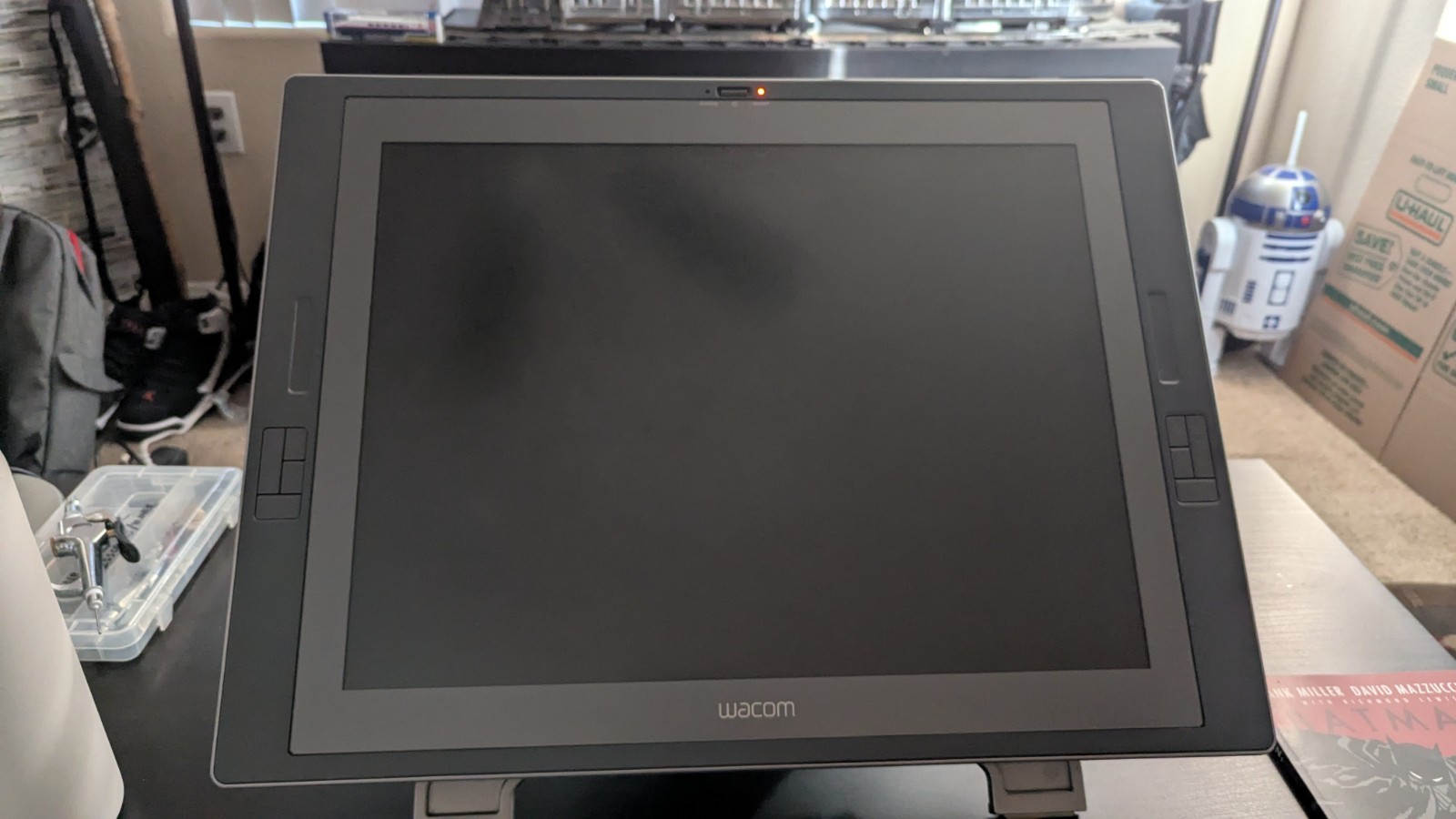 Wacom Cintiq 21UX DTZ-2100 G Interactive Pen Display (with Stand and Cables)
