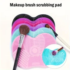 Silicone Makeup Brush Cleaning Pad: Reusable, portable cleaning tool