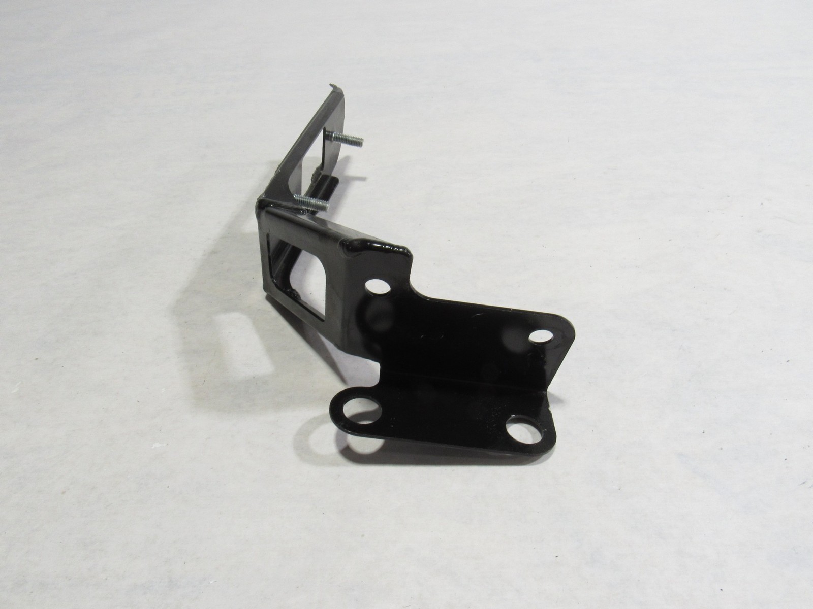 McLaren 720S 2017-2020 Rear Left Mounting bracket
