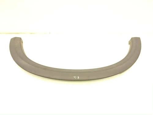Rear wheel arch trim