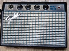 Fender Mini Amp MT 10 Battery Powered Guitar Amplifier Silverface Limit Edition