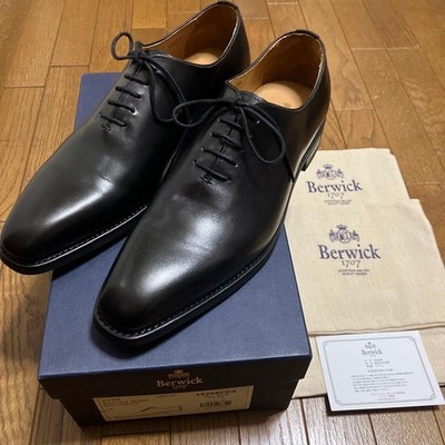 Berwick 2429 Herren Whole Cut Schuhe UK7/26cm Navy Karton Neu unbenutzt