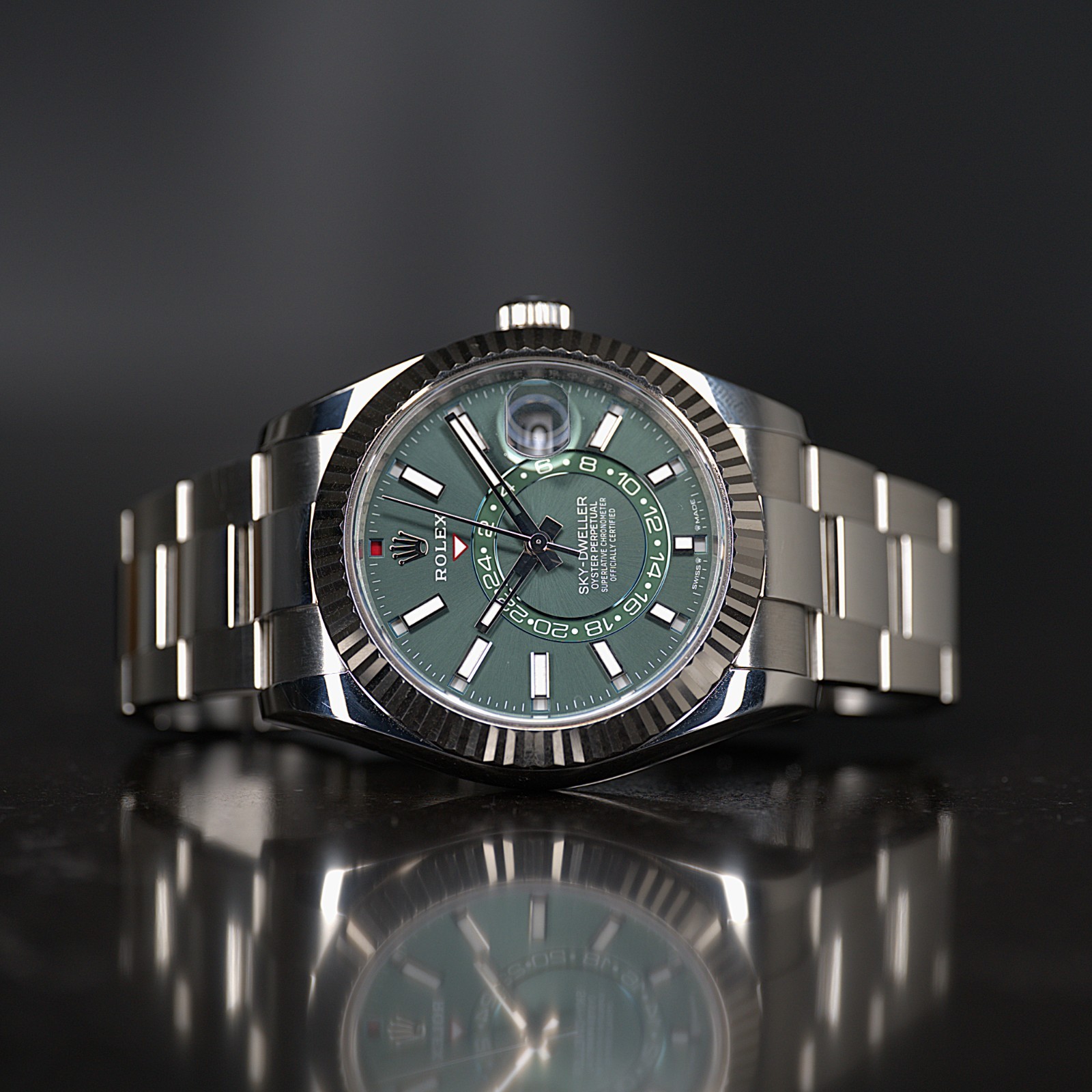 Rolex Sky-Dweller Green Dial Stainless Steel Watch 336934 2024 Full Set