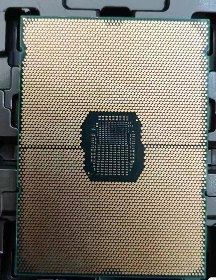 Processeur Intel Xeon Platinum 8341C - 24 Cœurs / 48 Threads - 3 GHz - LGA4189 - Occasion