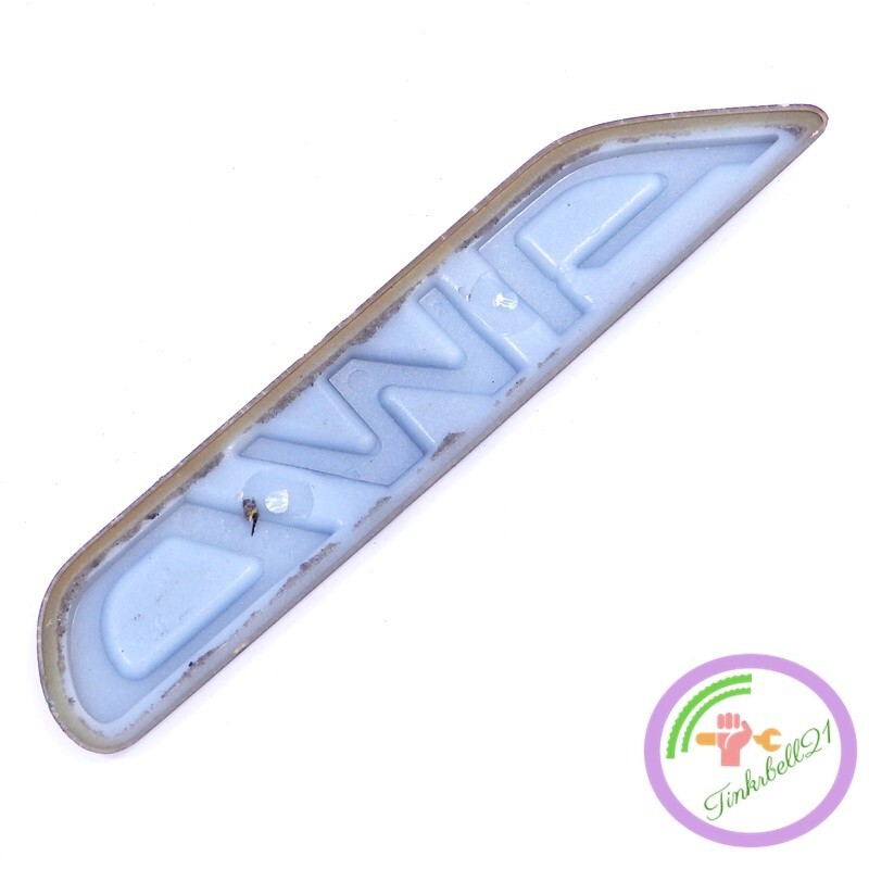 00-03 Subaru Outback Rear Liftgate Gold AWD Emblem Letter Mark ...