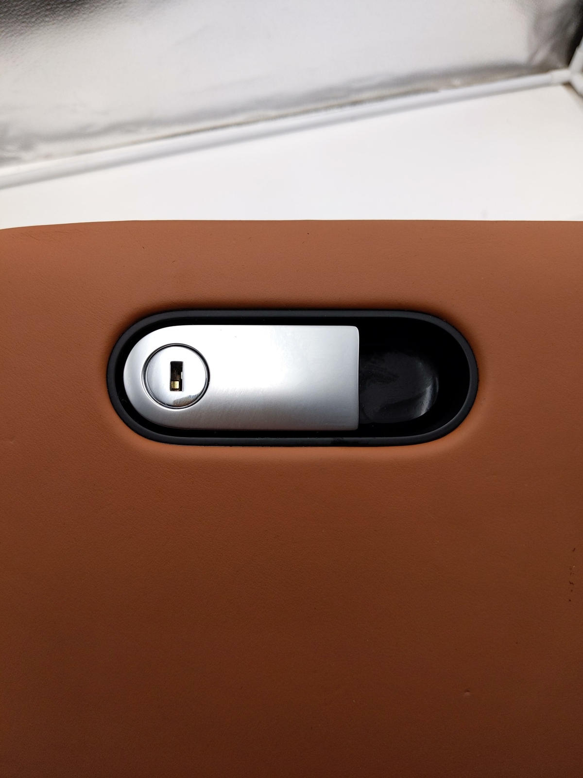 2005 BENTLEY CONTINENTAL GT LEFT GLOVE BOX COMPARTMENT SADDLE LEATHER 3W1858527D
