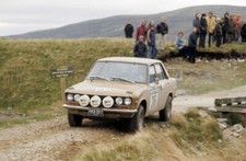 Bob Hourihan Douglas Woods Datsun 1600 1973 Rally Car Motor Racing Old Photo