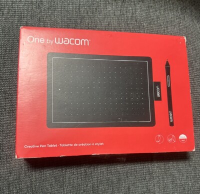 Wacom One by Wacom Creative Graphics Table wioth Pen, Black - CTL472K1AX