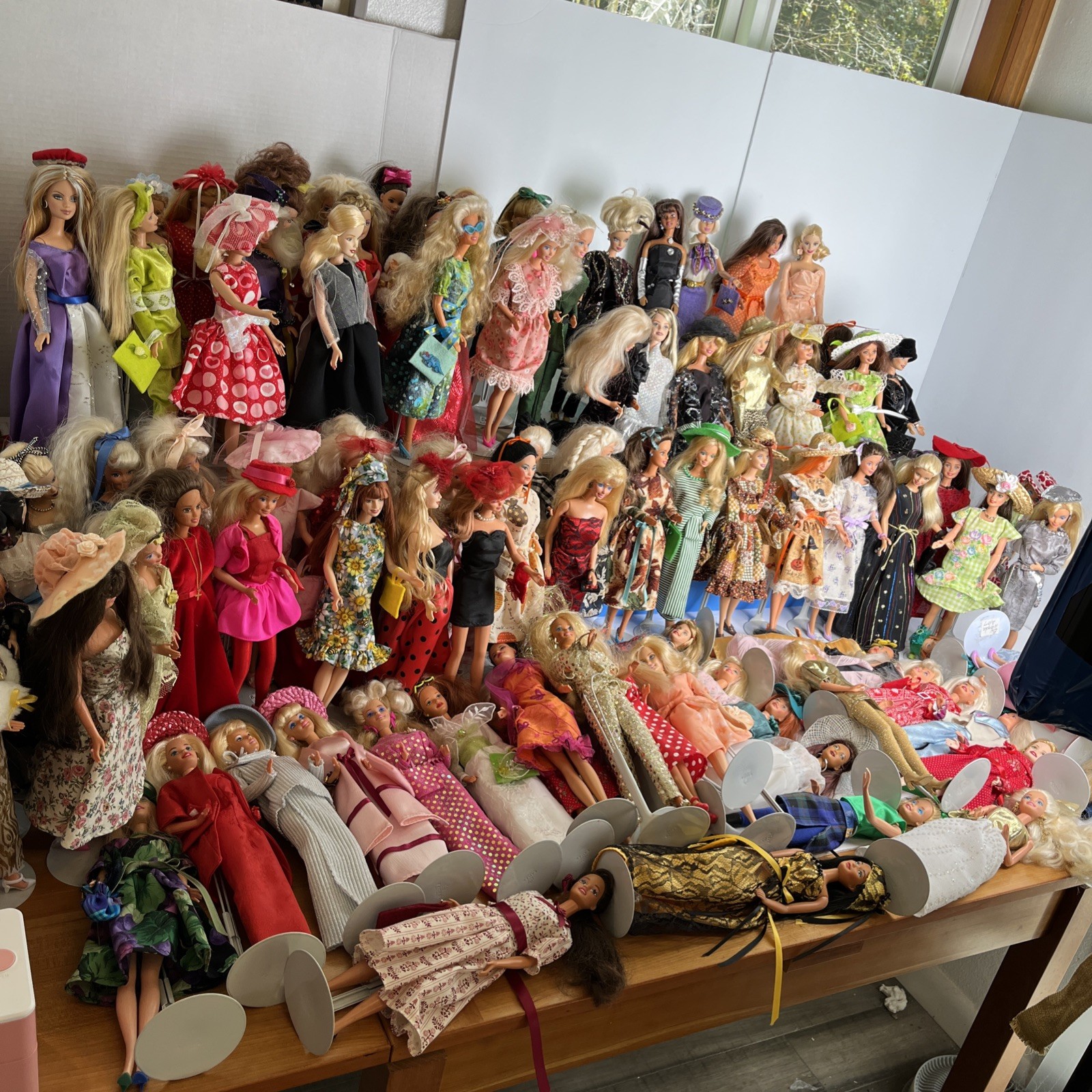 Lot W/ Hand-made Unique Outfits By &ldquo;wanda&rdquo; 80s 90s Read*