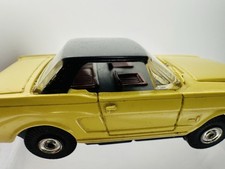 VINTAGE AURORA MUSTANG CONVERTIBLE HARDTOP YELLOW 1960  s HO SLOT CAR WORKS 