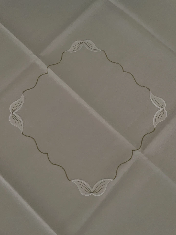 Sander edle Mitteldecke Beige/Gold