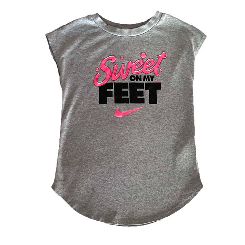 Nike “Sweet On My Feet” Girls THE NIKE TEE T-Shirt Sz M 5-6 Years Gray Pink Soft