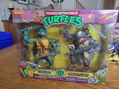 TMNT Leonardo vs Rocksteady Playmates 2 Pack Figure Teenage Mutant Ninja Turtles