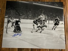 Gerry Cheevers Autographed Boston Bruins 16x20 Photo