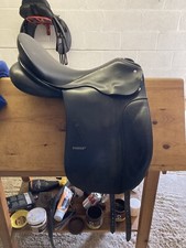 Passier Corona Dressage Saddle 17.5” Medium In Black 