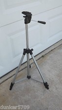 UNBRANDED ALUMINUM TRIPOD 3 SECTION TELESCOPING LEGS QUICK RELEASE