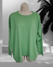 Pip/James 100% Merino Wool Womens Jumper Hawick Scotland Green Logo Medium