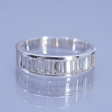 Size 8, vintage Sterling 925 silver handmade band ring with cluster Cz